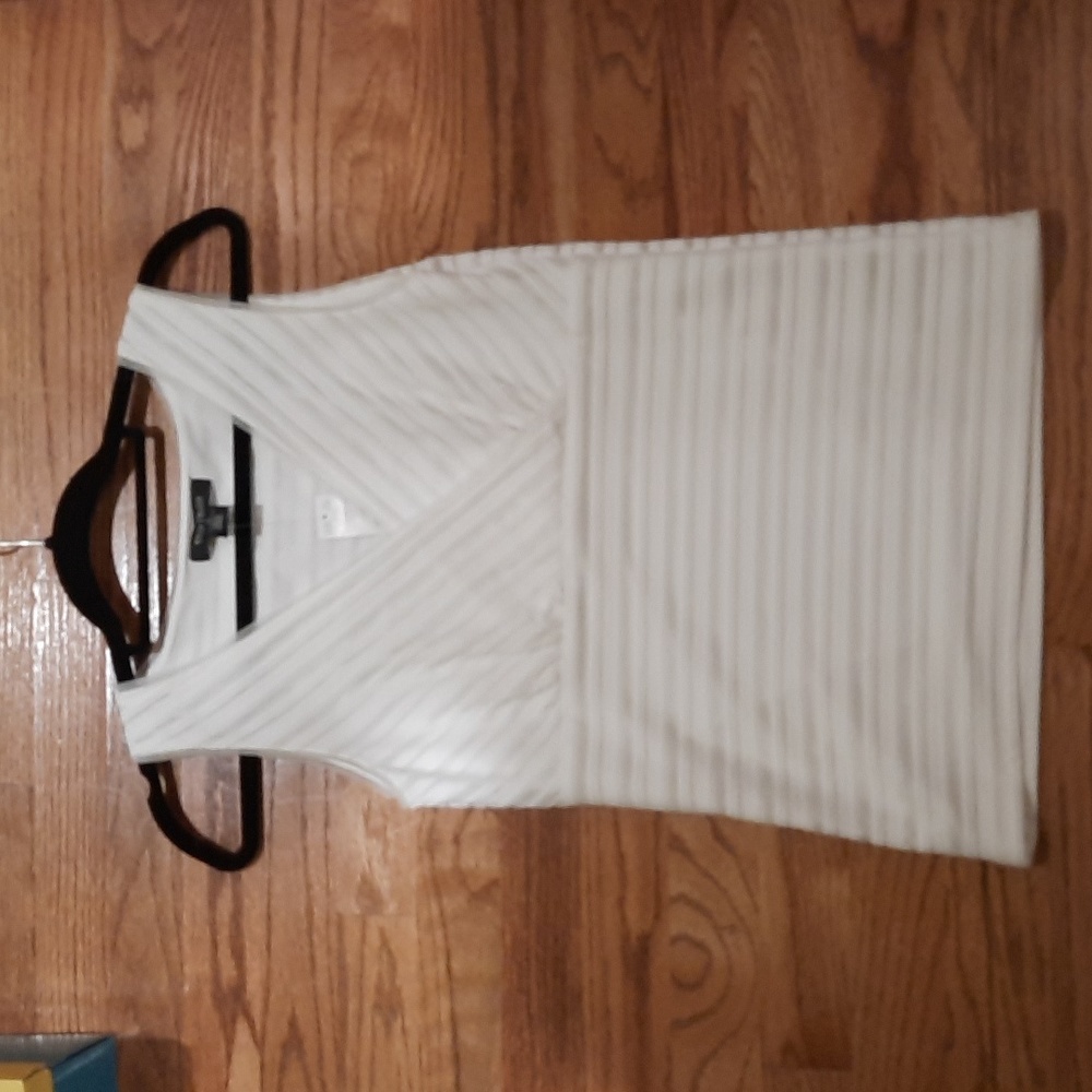WHBM White Top